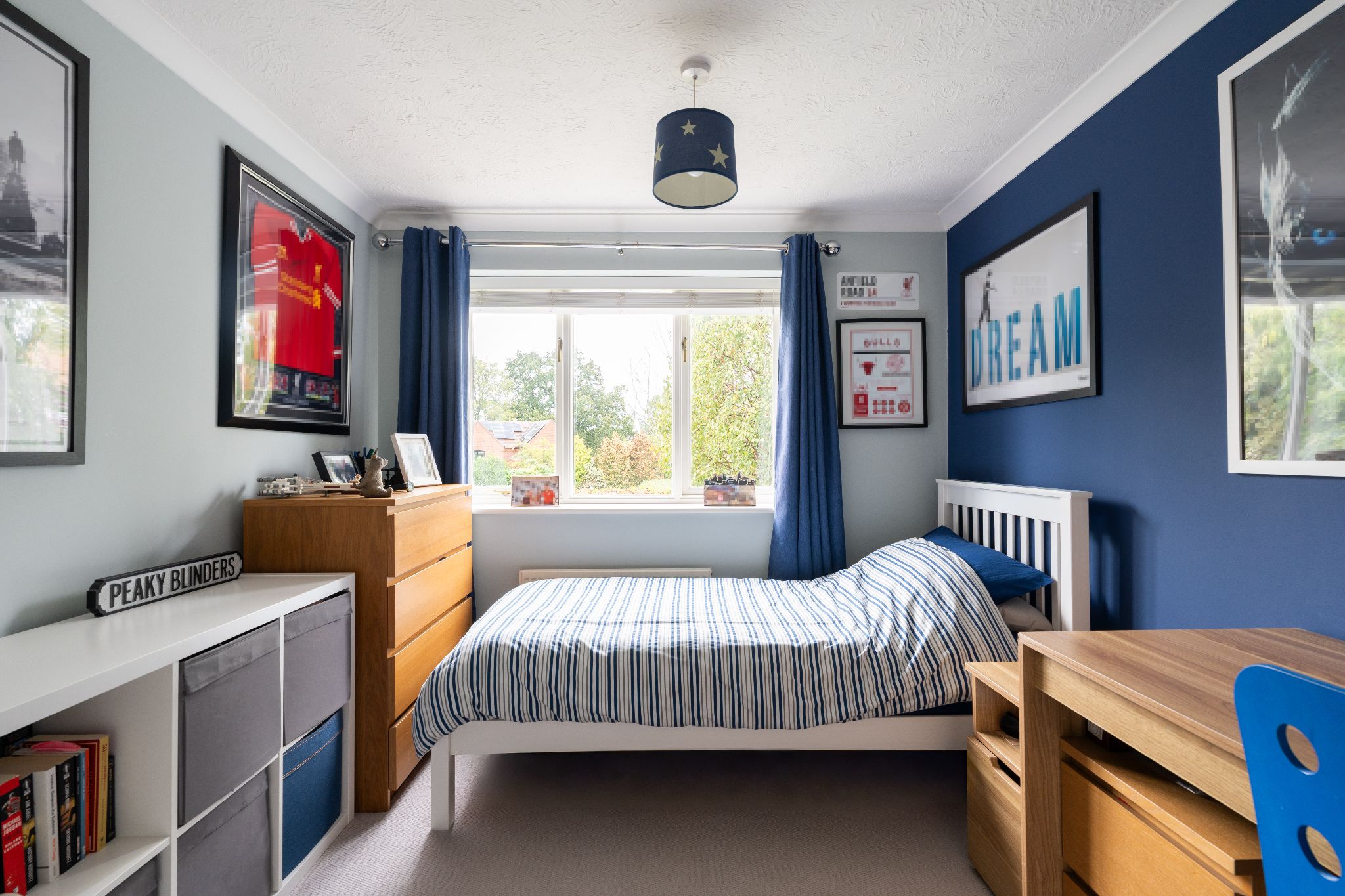 4 bedroom detached house For Sale in Solihull - Photograph 14.