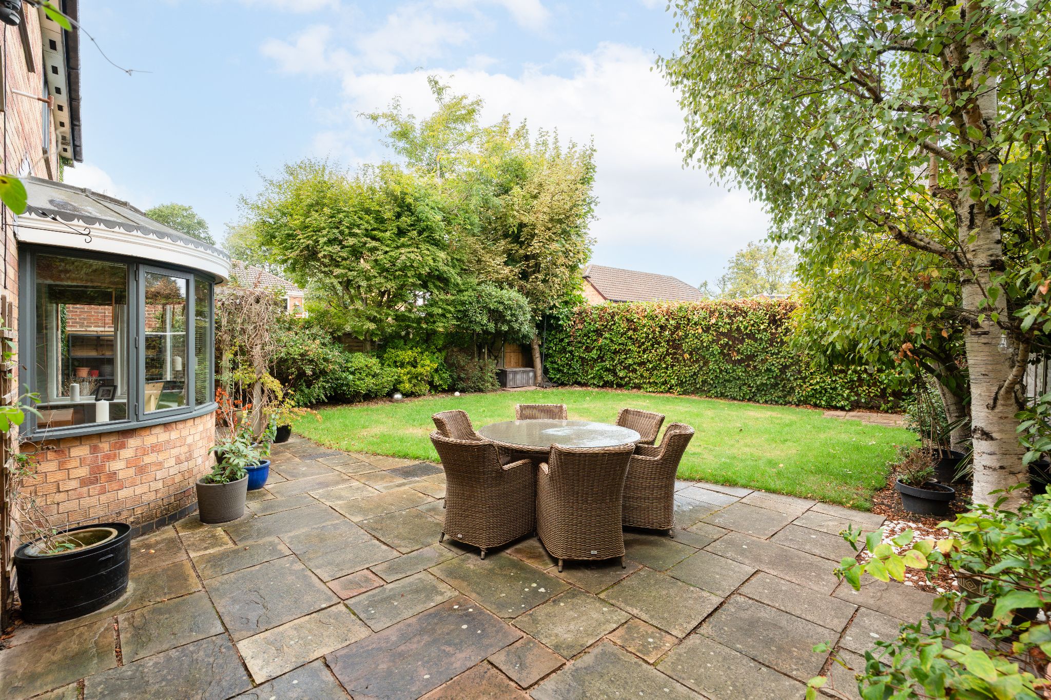 4 bedroom detached house For Sale in Solihull - Photograph 18.