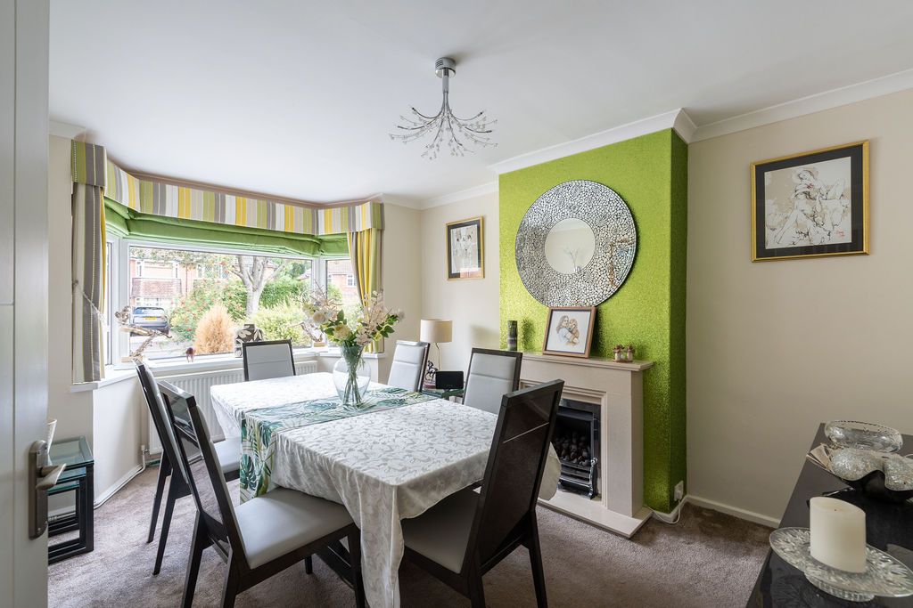 4 bedroom semi-detached house For Sale in Solihull - Photograph 3.