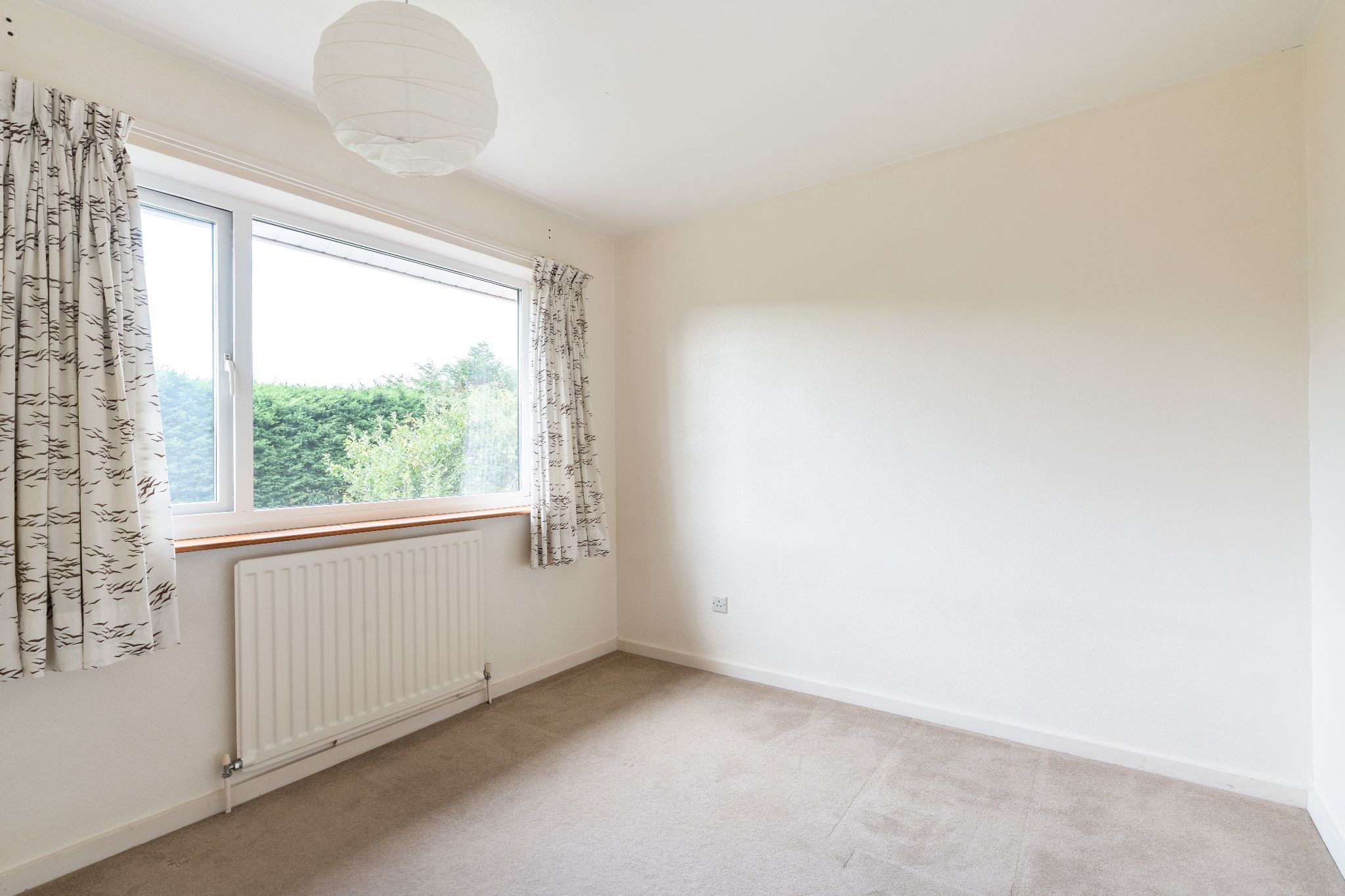4 bedroom detached house For Sale in Solihull - Photograph 21.
