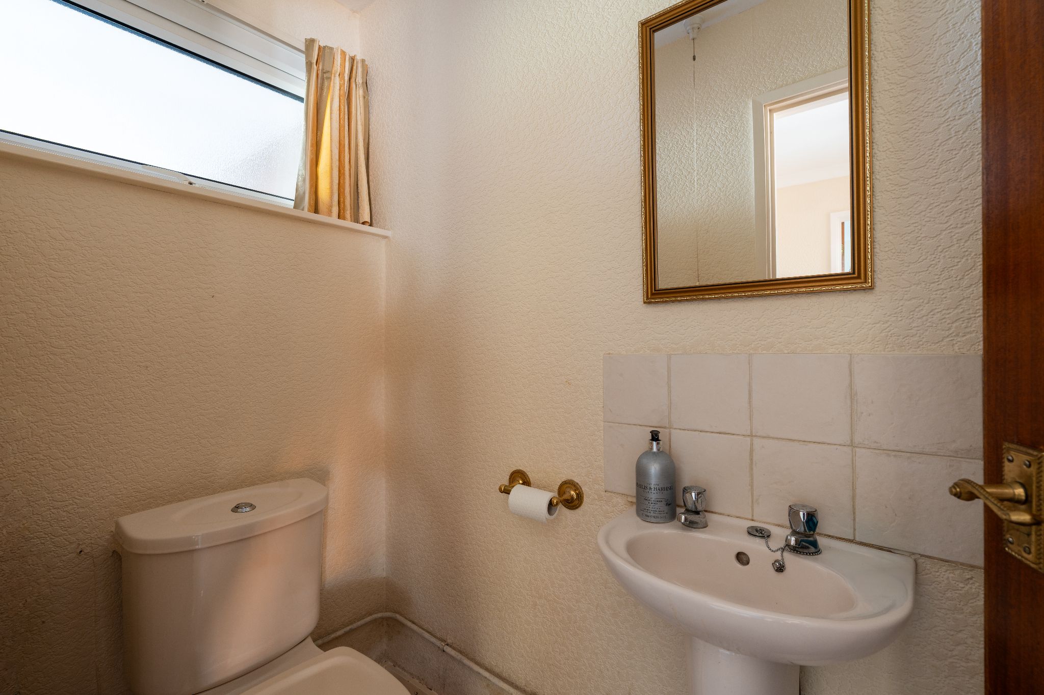 4 bedroom detached house For Sale in Solihull - Photograph 11.