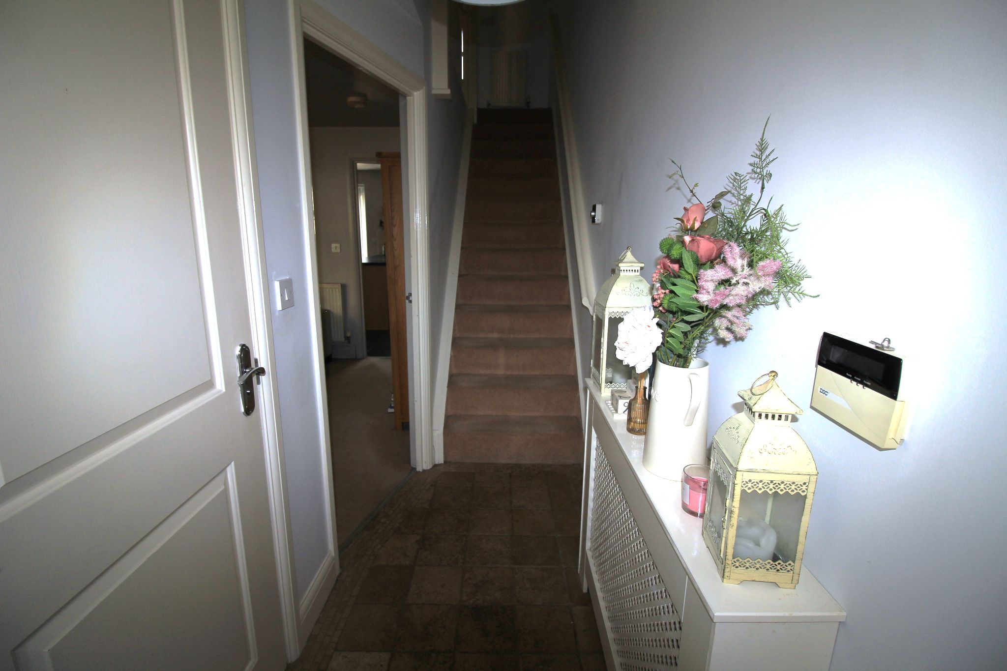 4 bedroom town house To Let in Solihull - Photograph 5.