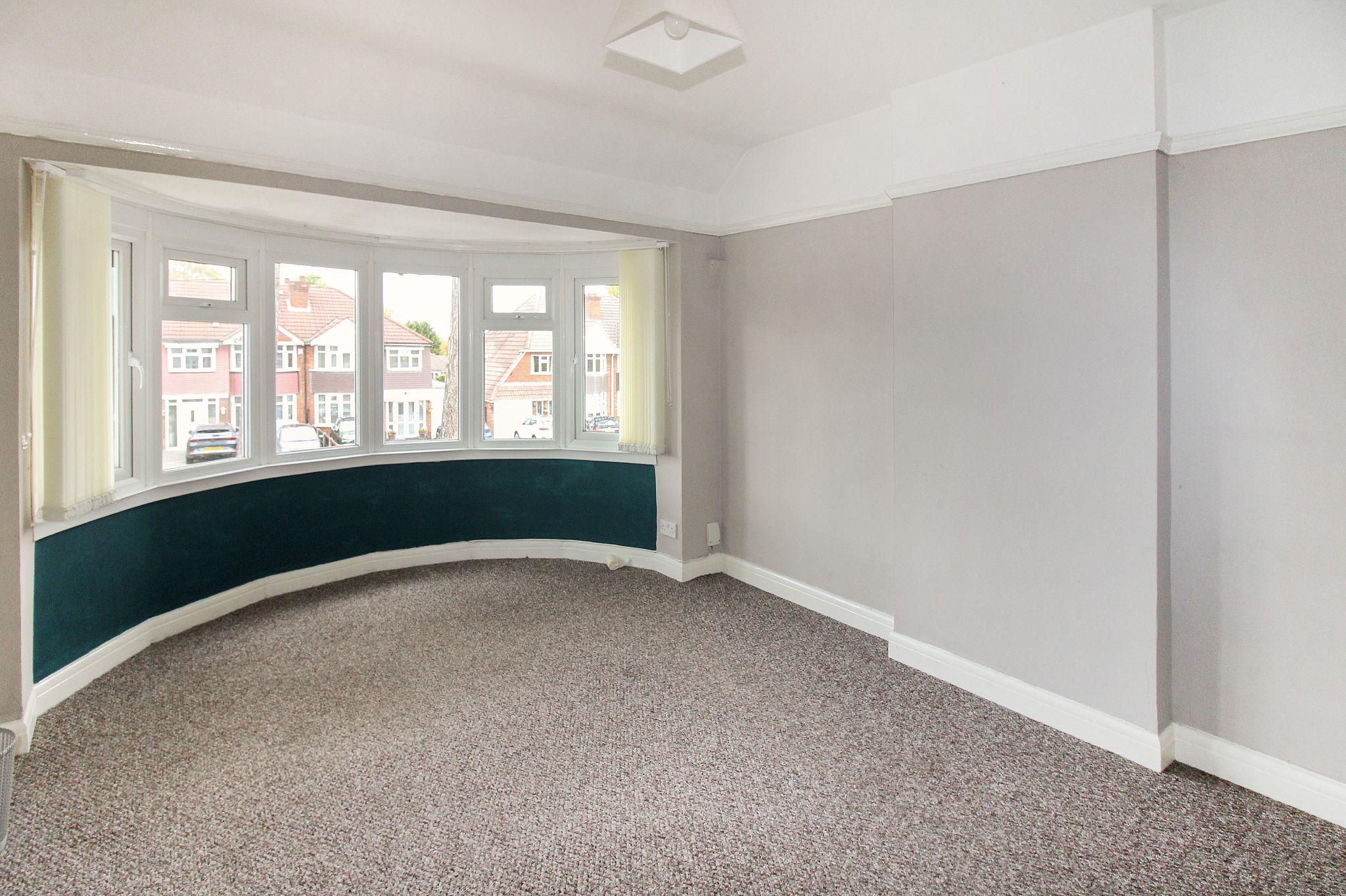 3 bedroom semi-detached house For Sale in Solihull - Photograph 9.