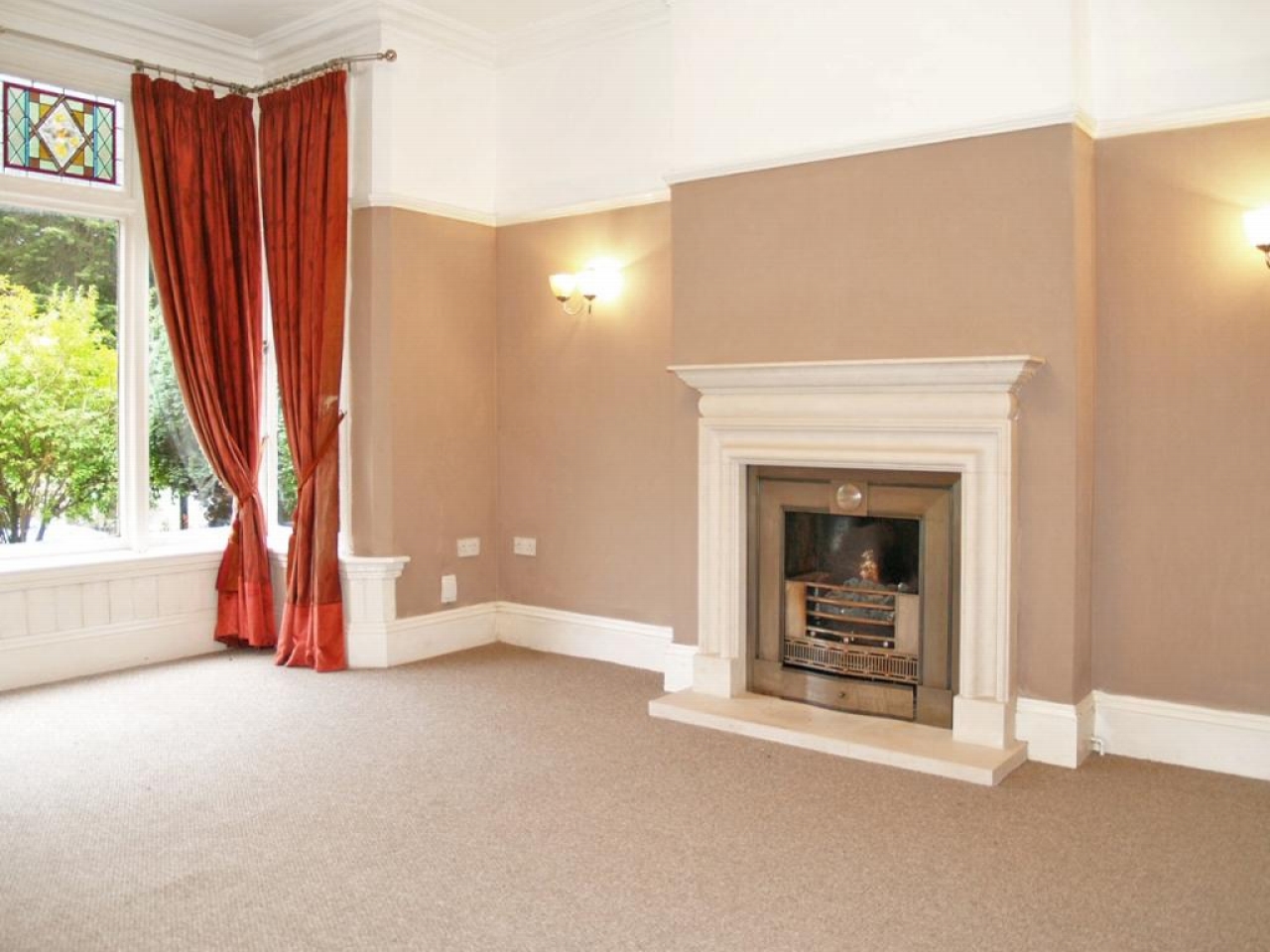 5 bedroom detached house SSTC in Solihull - photograph 3.