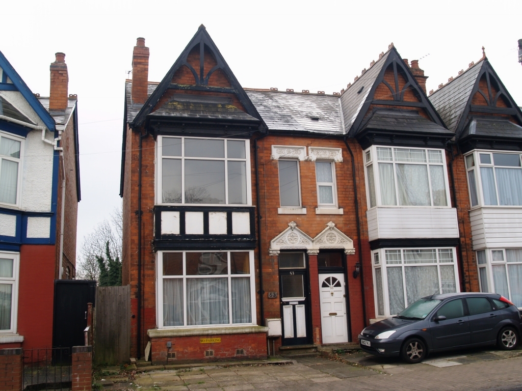 3 bedroom house SSTC in Birmingham - Main Image.