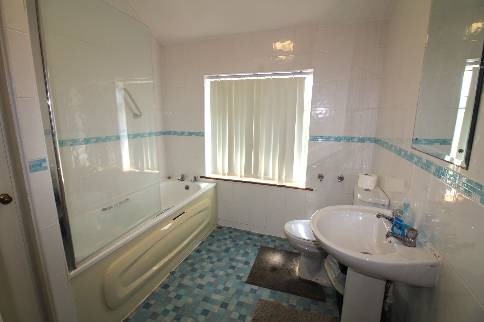 2 bedroom mid terraced house Let Agreed in Birmingham - Photograph 7.