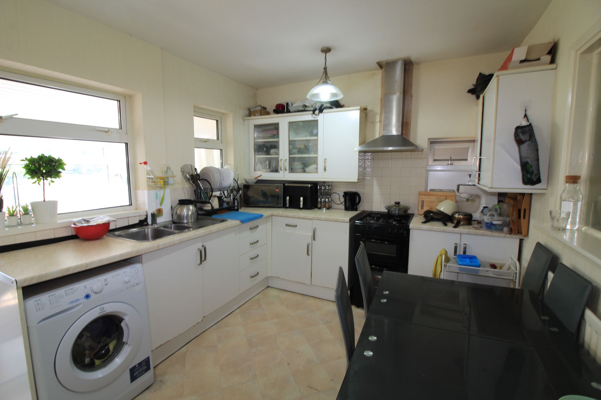 2 bedroom mid terraced house Let Agreed in Birmingham - Photograph 3.