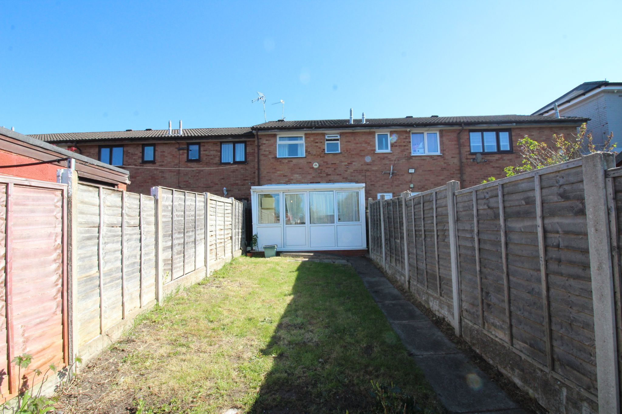 2 bedroom mid terraced house To Let in Birmingham - Photograph 12.