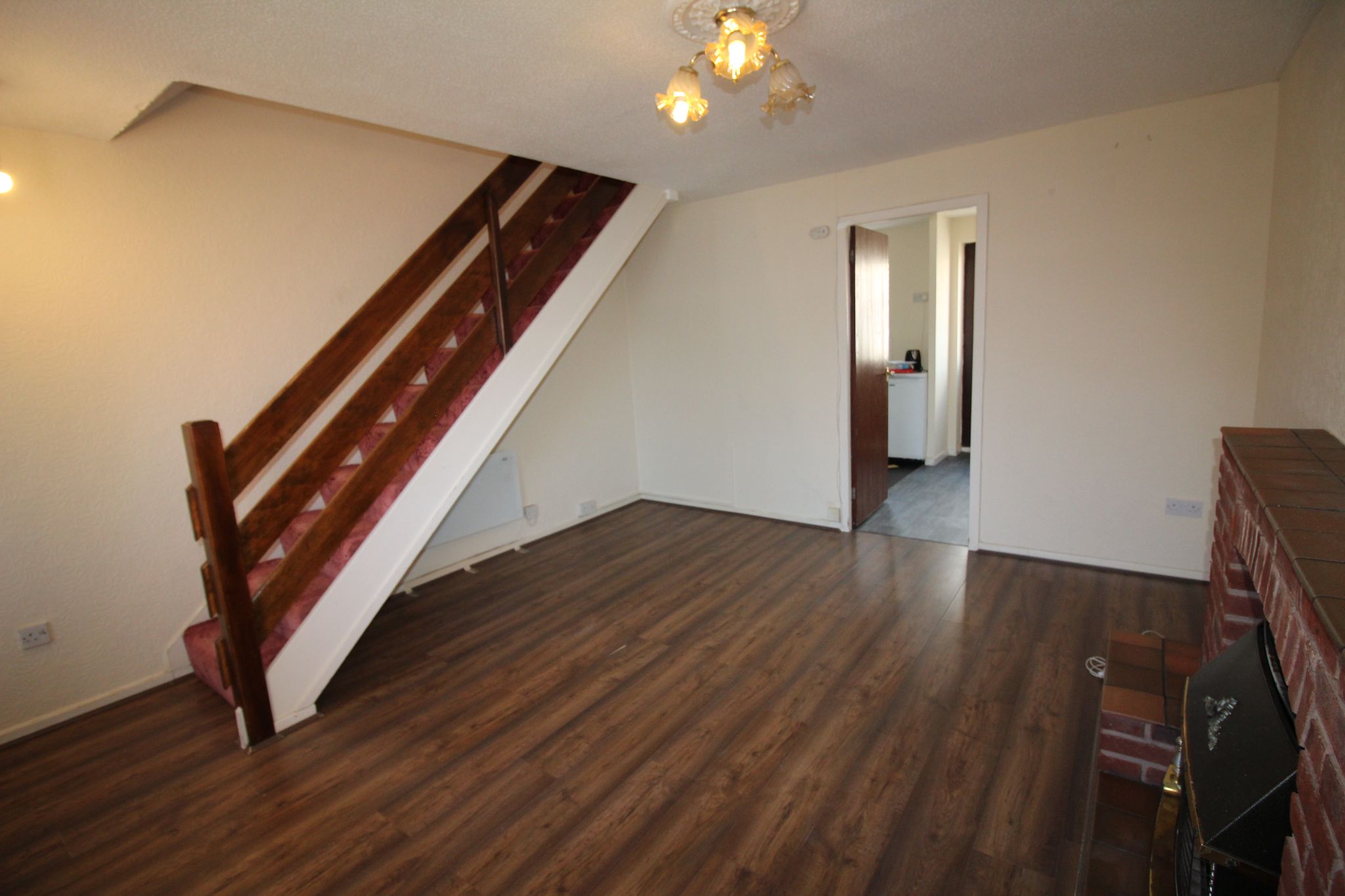 2 bedroom mid terraced house To Let in Birmingham - Property photograph.