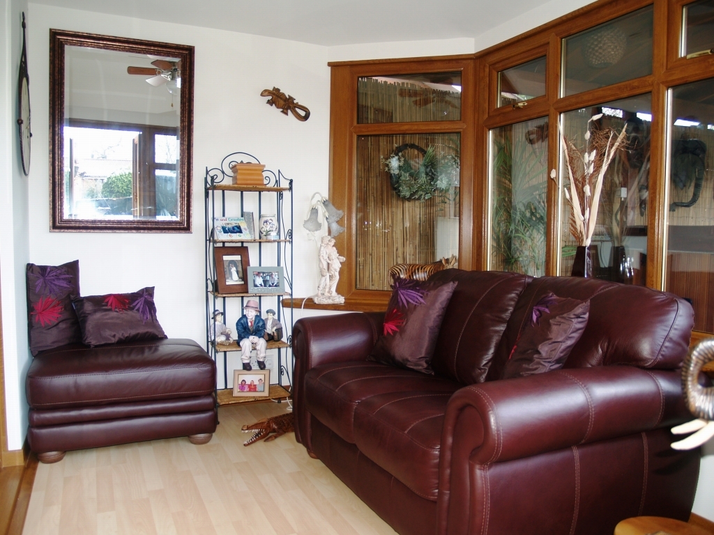 4 bedroom detached house Sold in Birmingham - photograph 7.