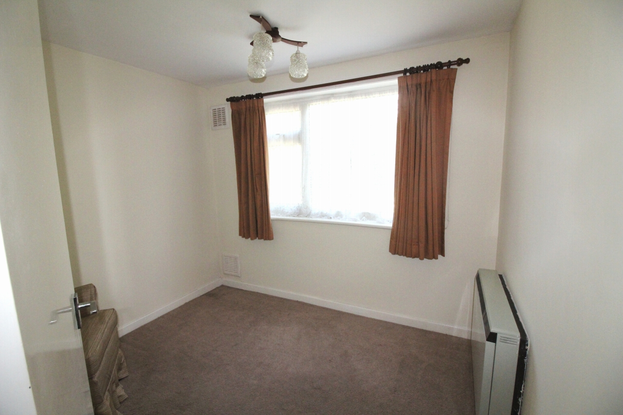 2 bedroom ground floor apartment SSTC in Birmingham - Photograph 6.