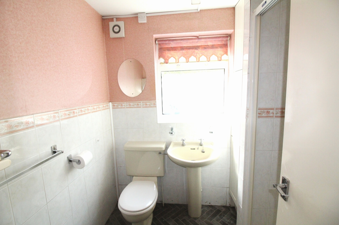 2 bedroom ground floor apartment SSTC in Birmingham - Photograph 7.