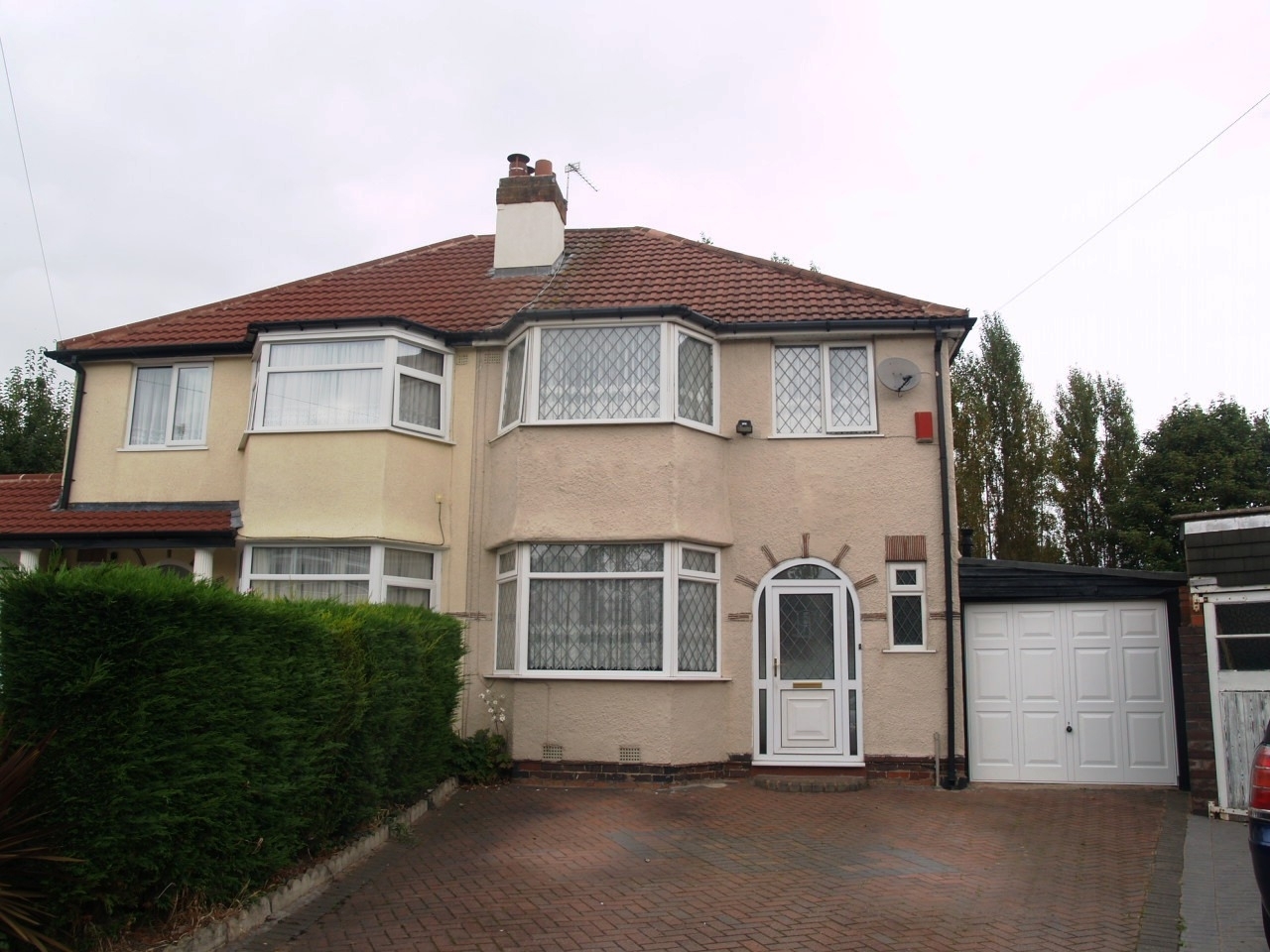 3 bedroom house Sale Agreed in Birmingham - Main Image.