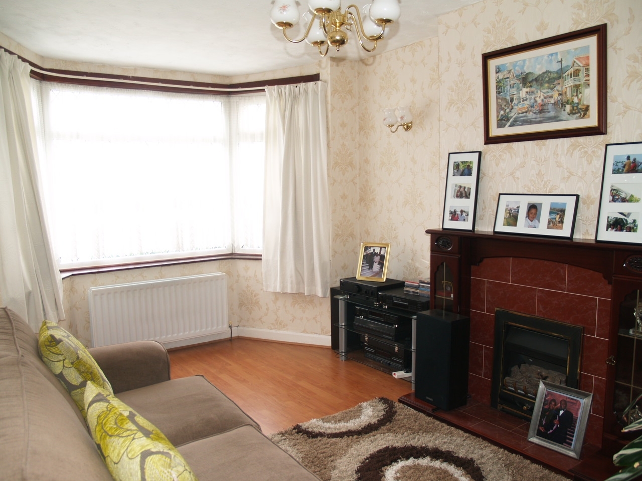 3 bedroom house Sale Agreed in Birmingham - photograph 3.
