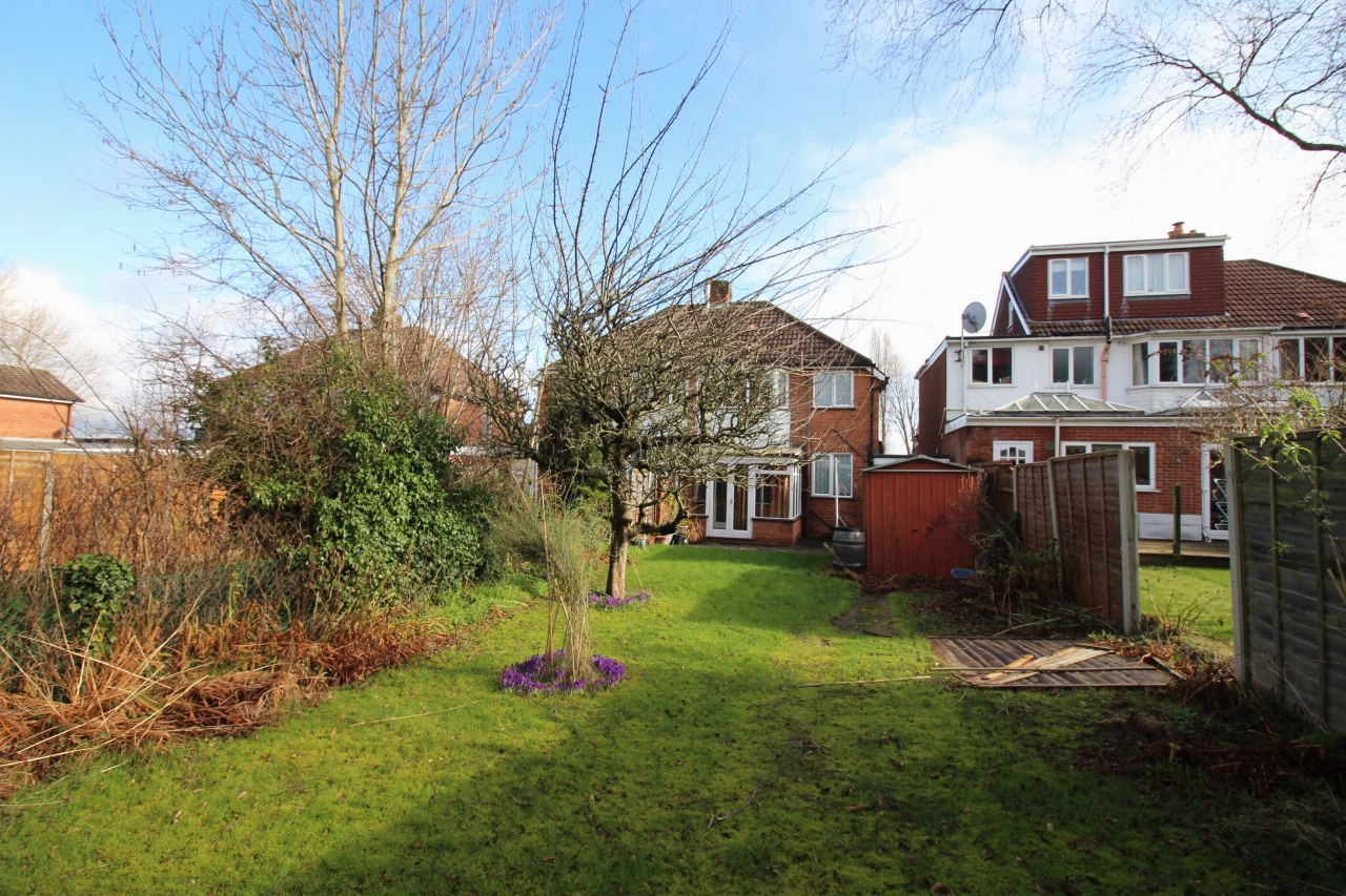 3 bedroom barn conversion house SSTC in Solihull - Photograph 9.