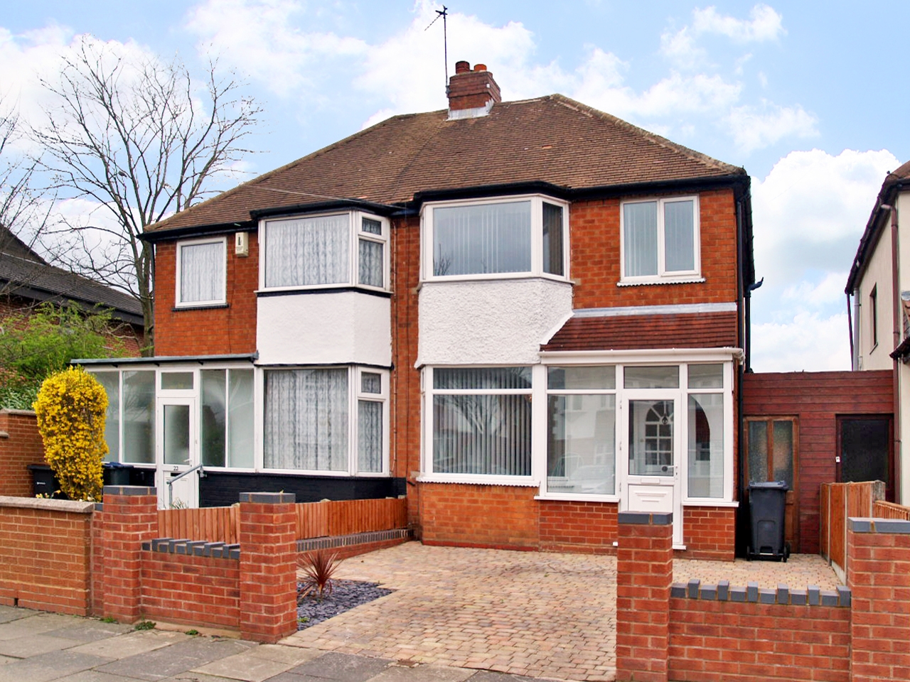3 bedroom house SSTC in Birmingham - Main Image.