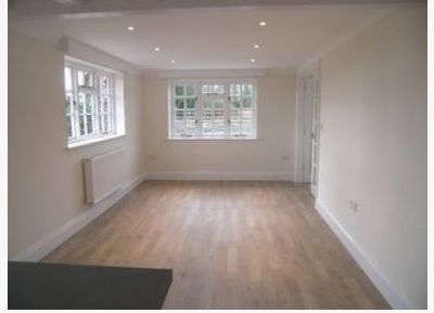 3 bedroom detached house Let Agreed in Solihull - Photograph 5.