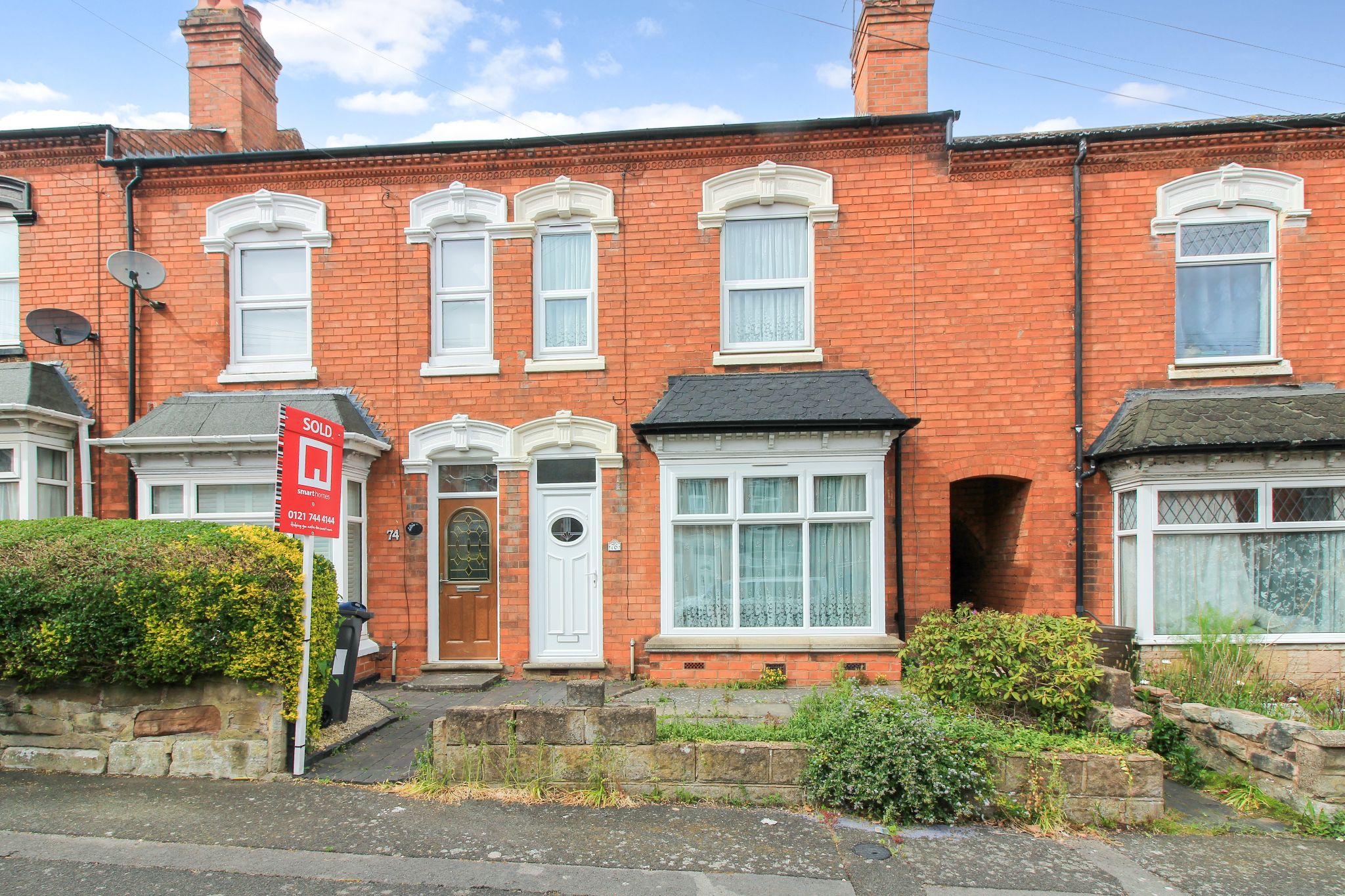 3 bedroom mid terraced house SSTC in Birmingham - Photograph 1.