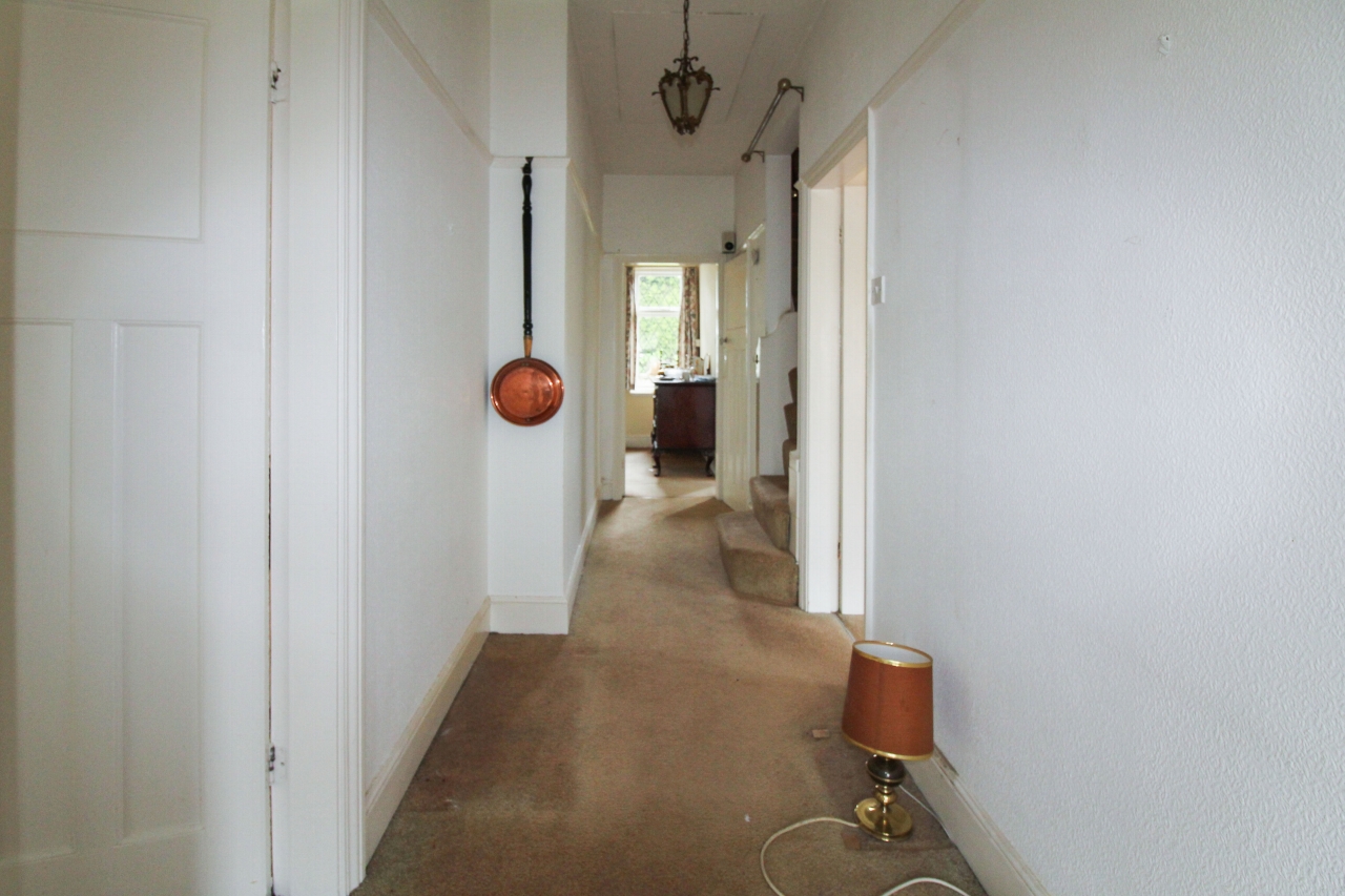 3 bedroom detached bungalow SSTC in Birmingham - photograph 15.