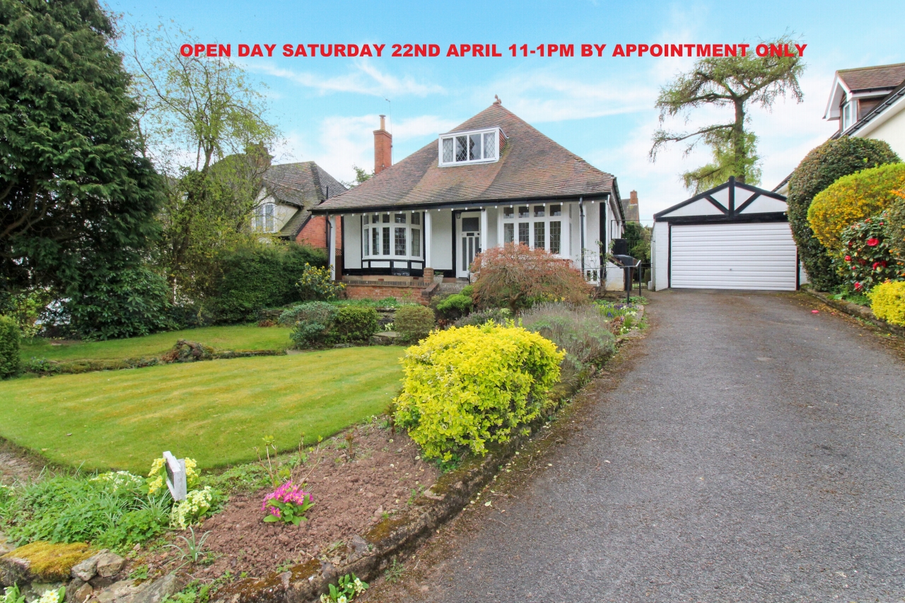 3 bedroom detached bungalow SSTC in Birmingham - Main Image.