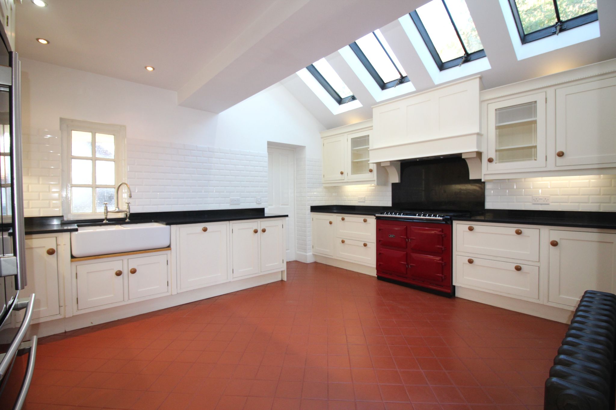 6 bedroom detached house Let Agreed in Solihull - Photograph 3.