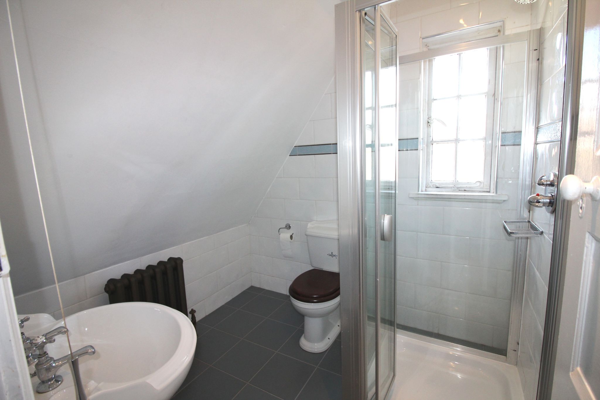 6 bedroom detached house Let Agreed in Solihull - Photograph 16.
