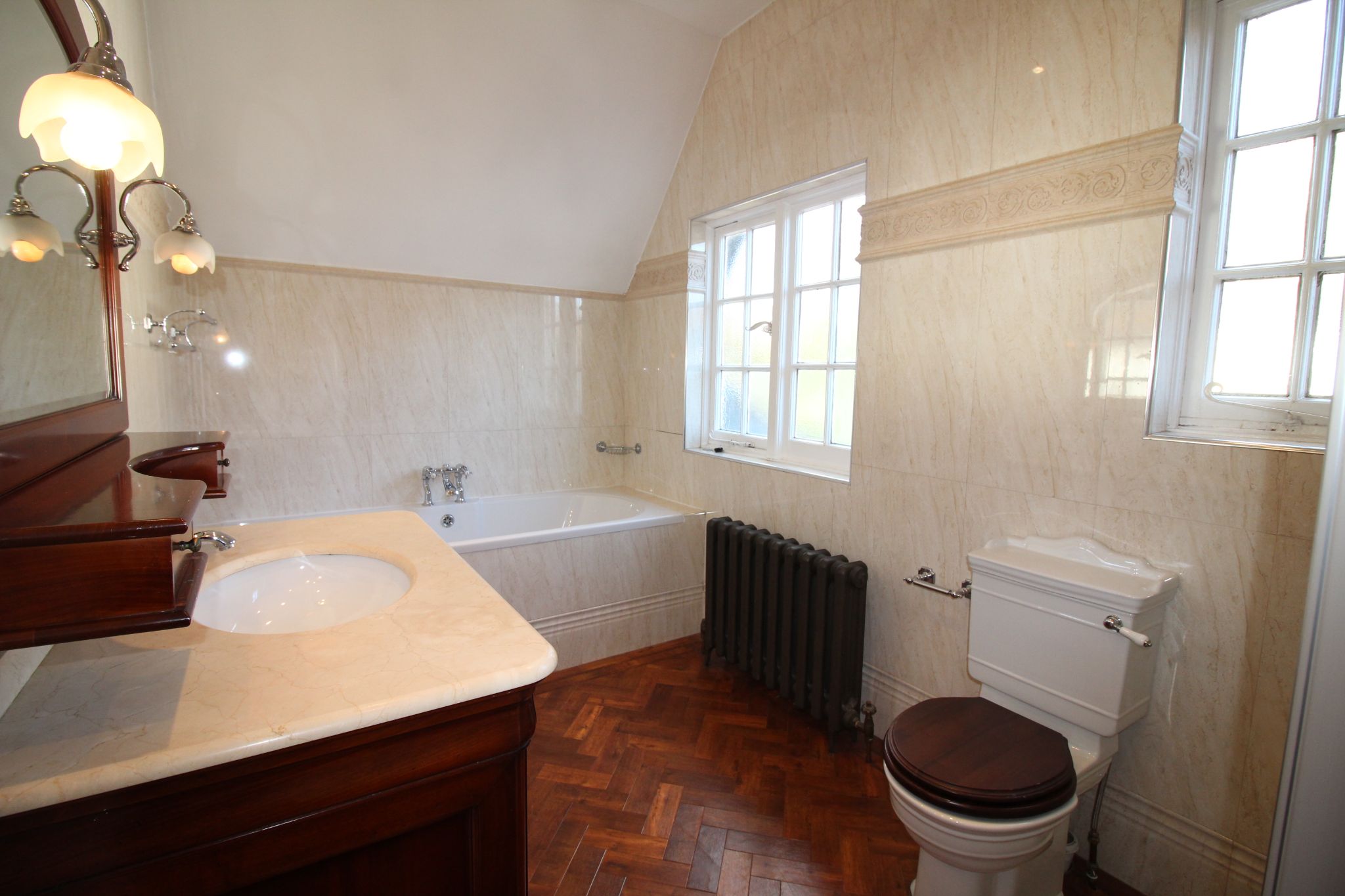 6 bedroom detached house Let Agreed in Solihull - Photograph 13.