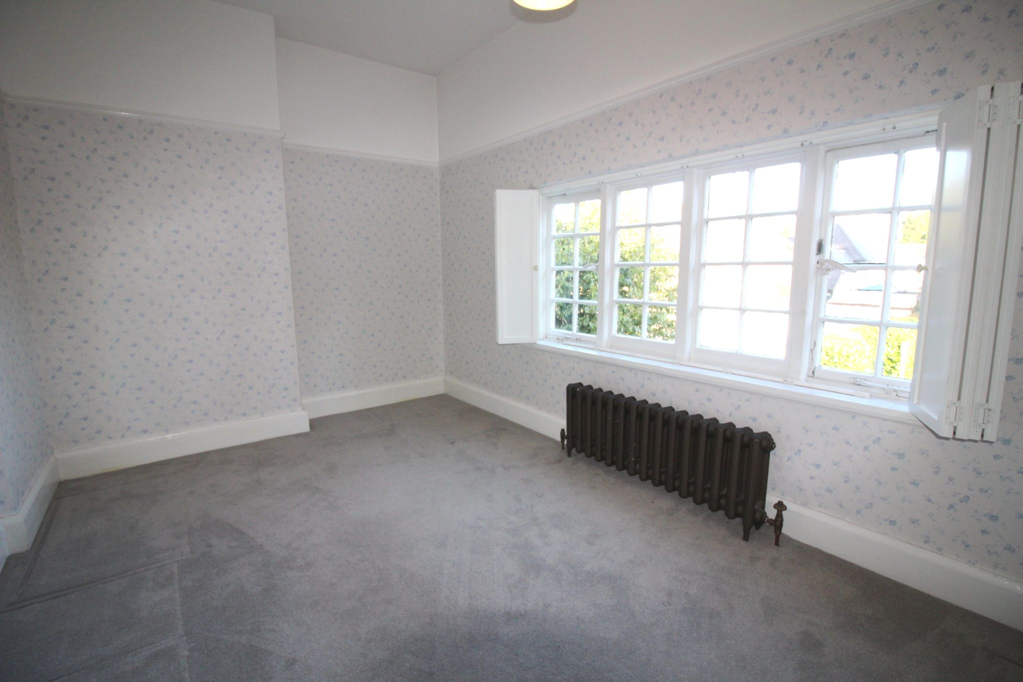 6 bedroom detached house Let Agreed in Solihull - Photograph 14.