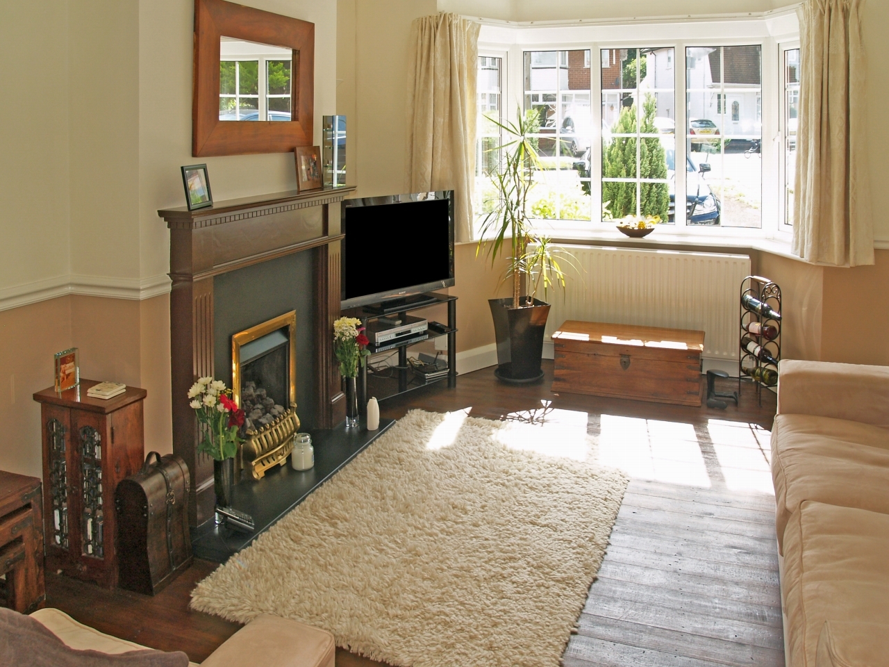 2 bedroom semi detached house Sold in Birmingham - photograph 4.