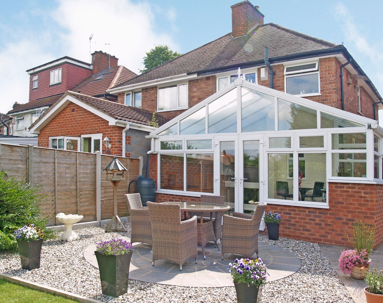 2 bedroom semi detached house Sold in Birmingham - photograph 9.