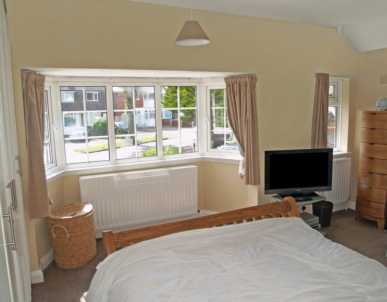 2 bedroom semi detached house Sold in Birmingham - photograph 10.