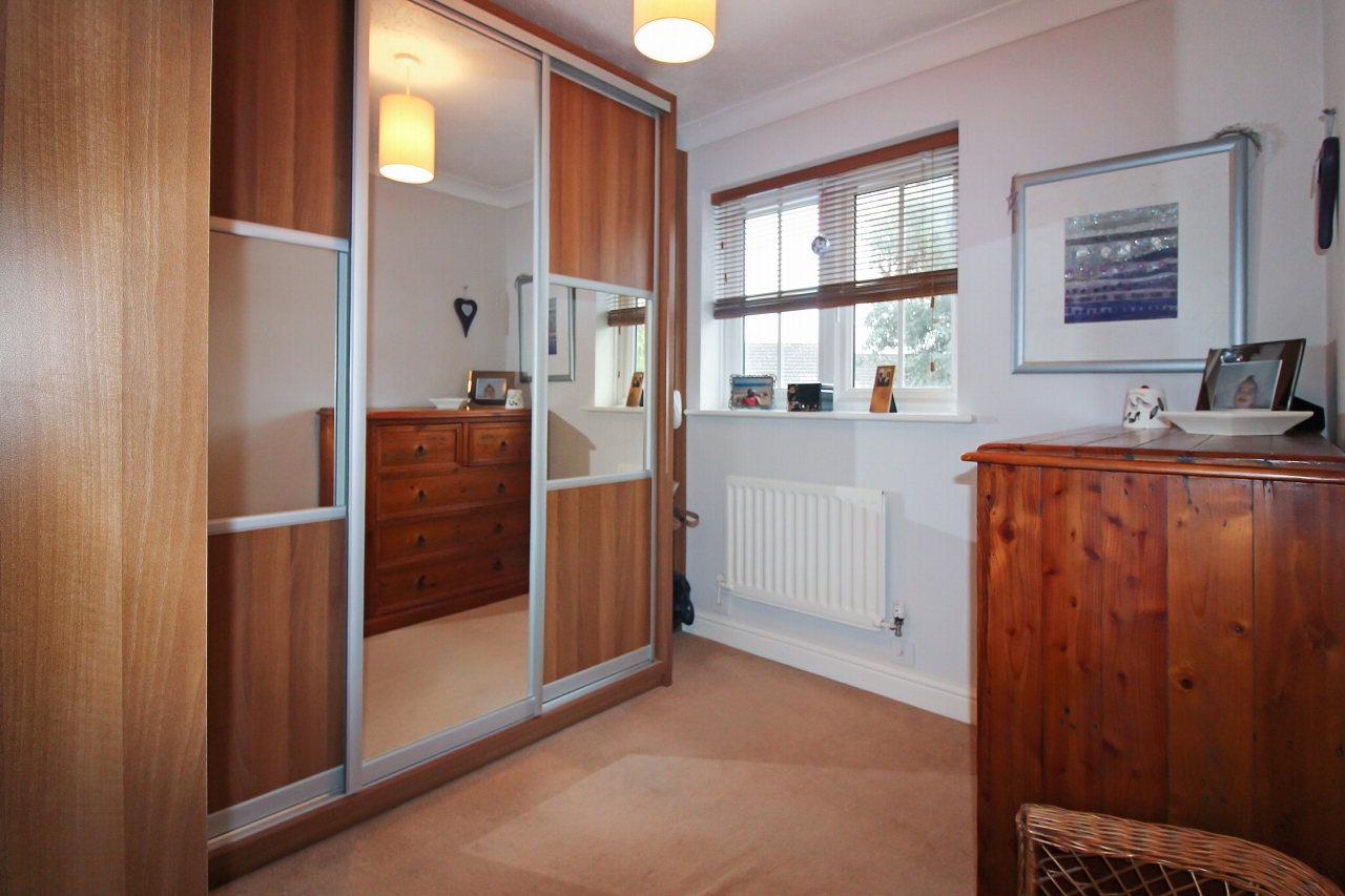 4 bedroom detached house SSTC in Solihull - photograph 13.