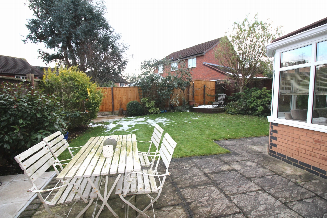 4 bedroom detached house SSTC in Solihull - photograph 14.