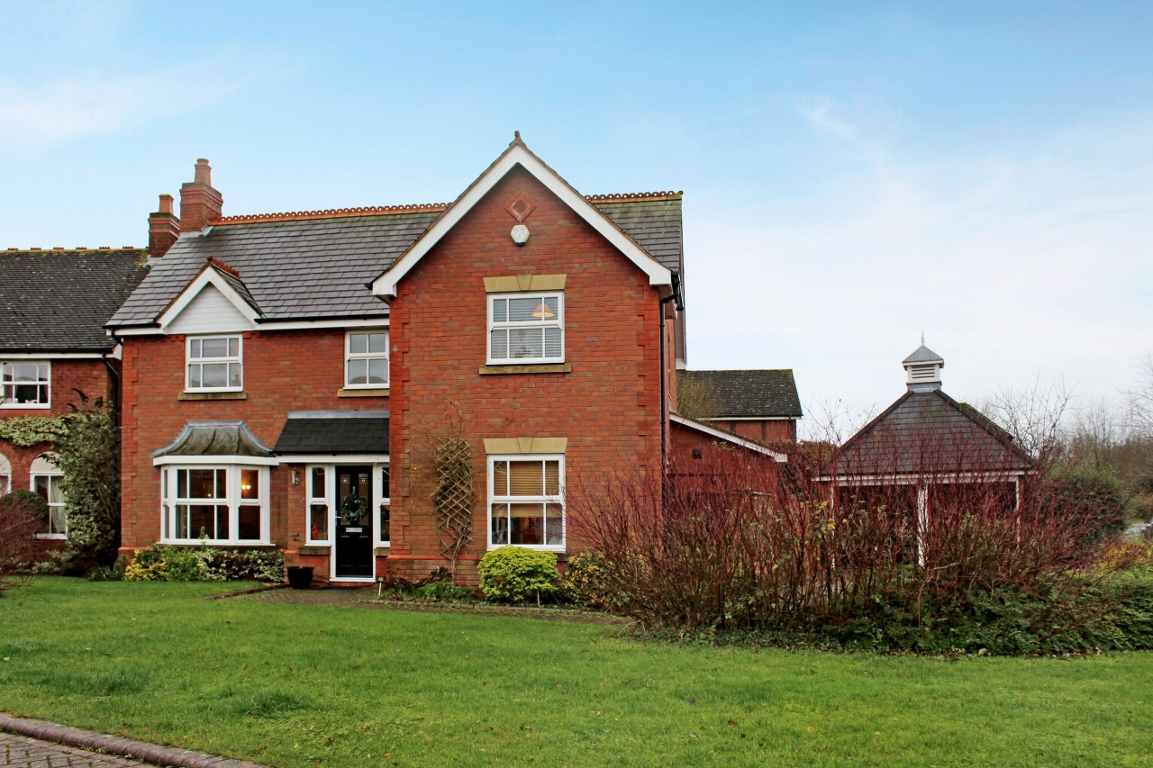 4 bedroom detached house SSTC in Solihull - photograph 1.