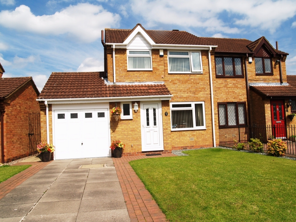 3 bedroom house Sold in Birmingham - Main Image.