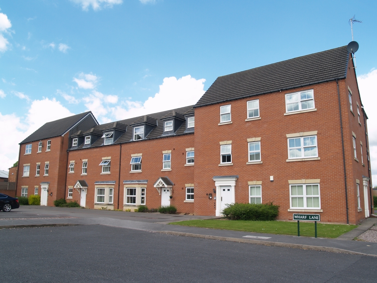 2 bedroom apartment flat/apartment Let Agreed in Solihull - Main Image.