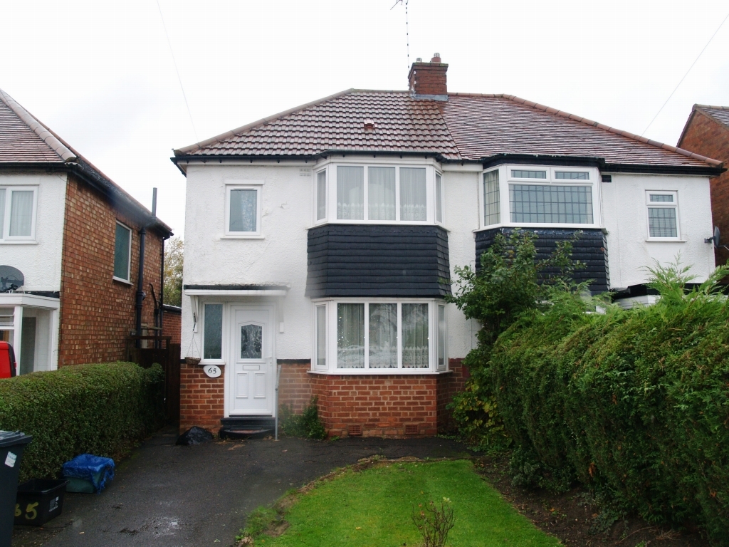 3 bedroom house SSTC in Solihull - Main Image.