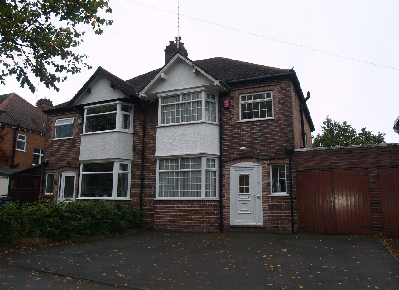 3 bedroom house SSTC in Birmingham - Main Image.