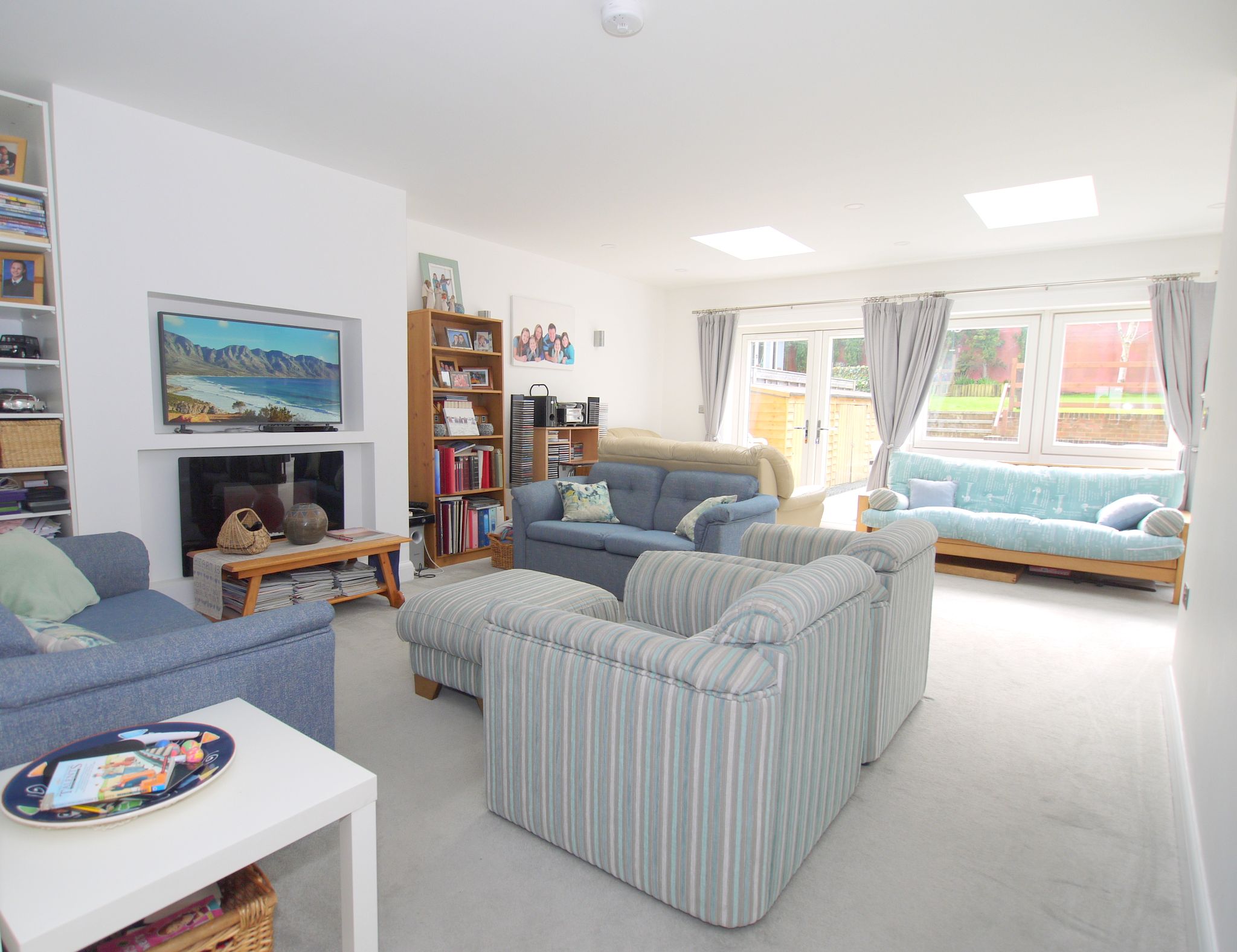 5 bedroom semi-detached house Let in Sevenoaks - Photograph 3