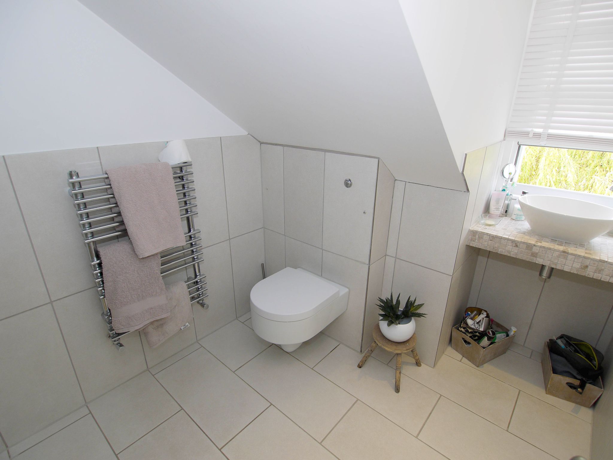 3 bedroom mid terraced house Sold in Sevenoaks - Photograph 11