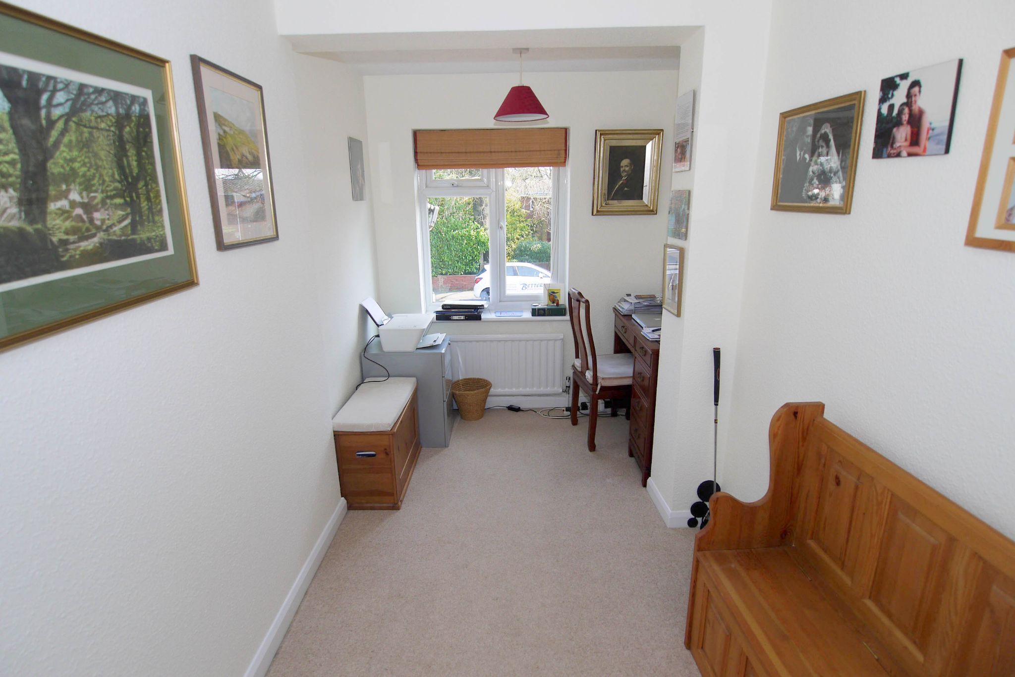 4 bedroom semi-detached house Sold in Sevenoaks - Photograph 10