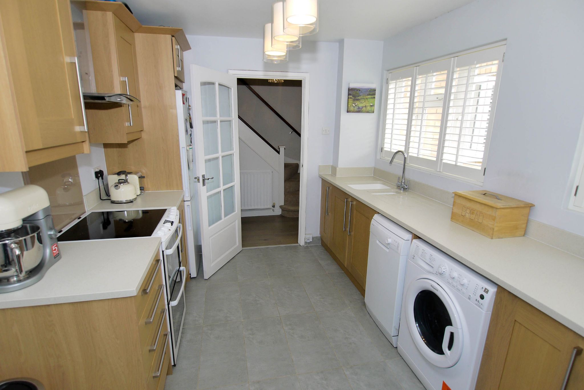 3 bedroom semi-detached house Sold in Sevenoaks - Photograph 6