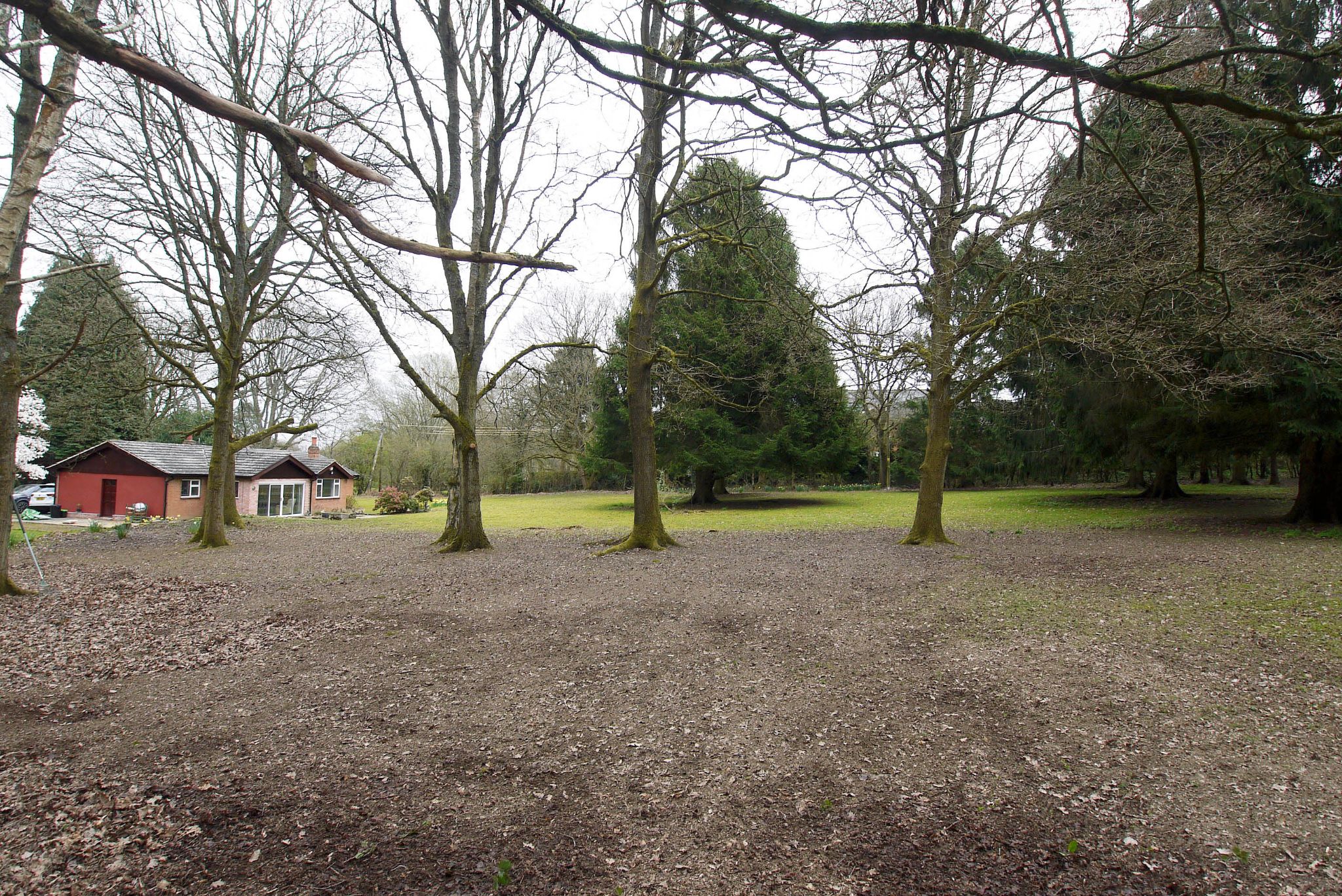 2 bedroom detached bungalow Sold in Sevenoaks - Photograph 11