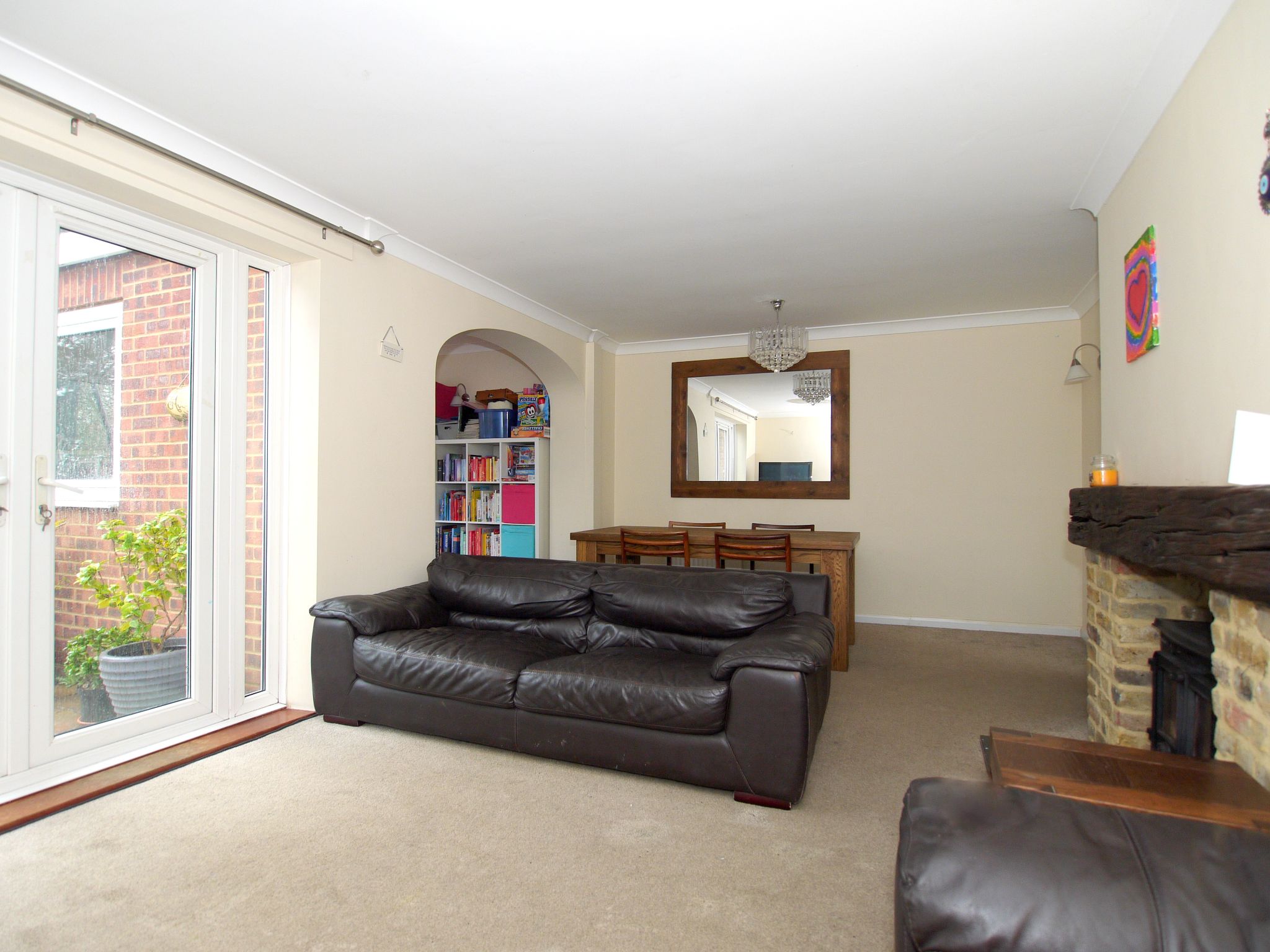 3 bedroom semi-detached house Sold in Sevenoaks - Photograph 11