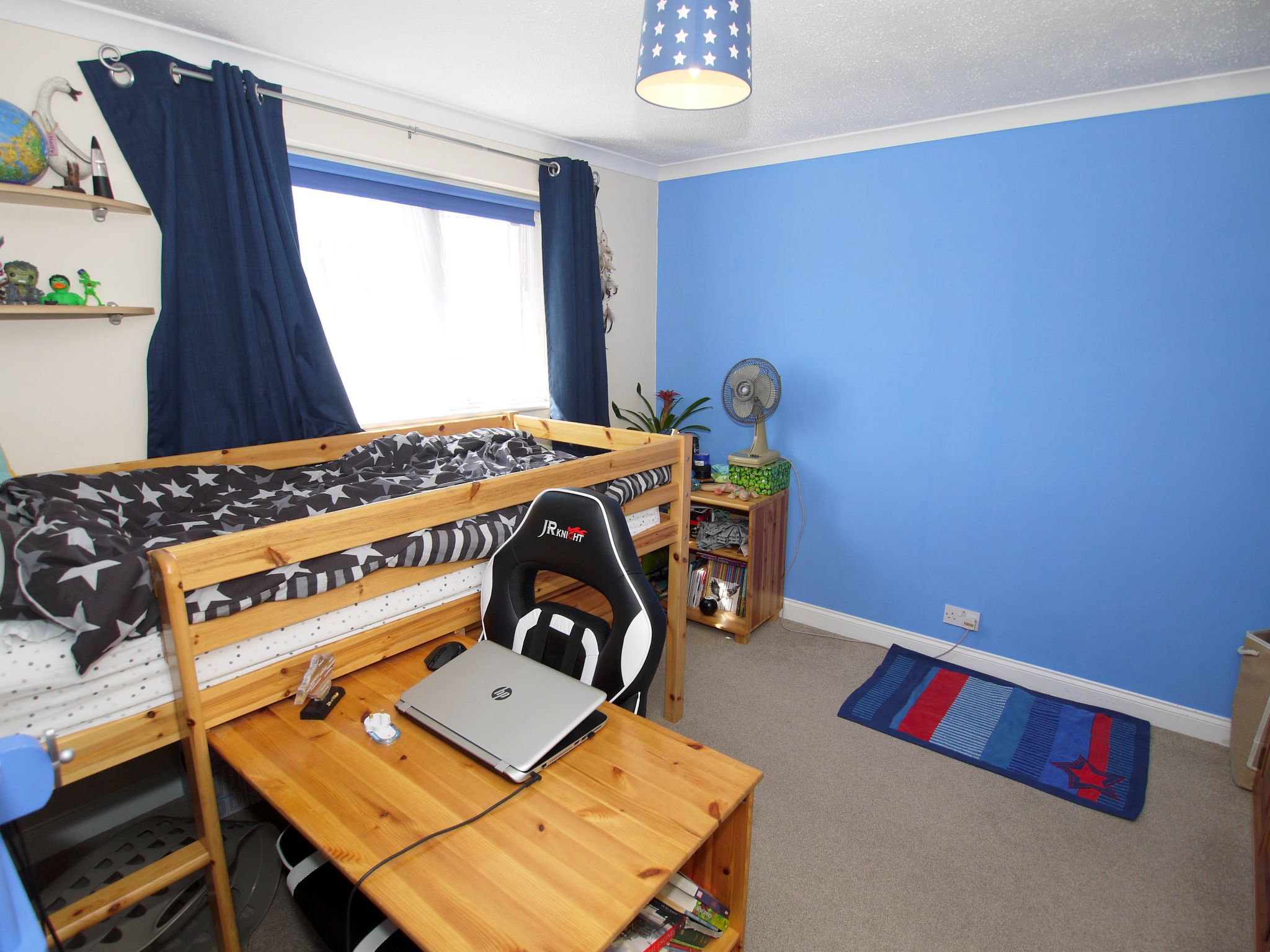 3 bedroom semi-detached house Sold in Sevenoaks - Photograph 7