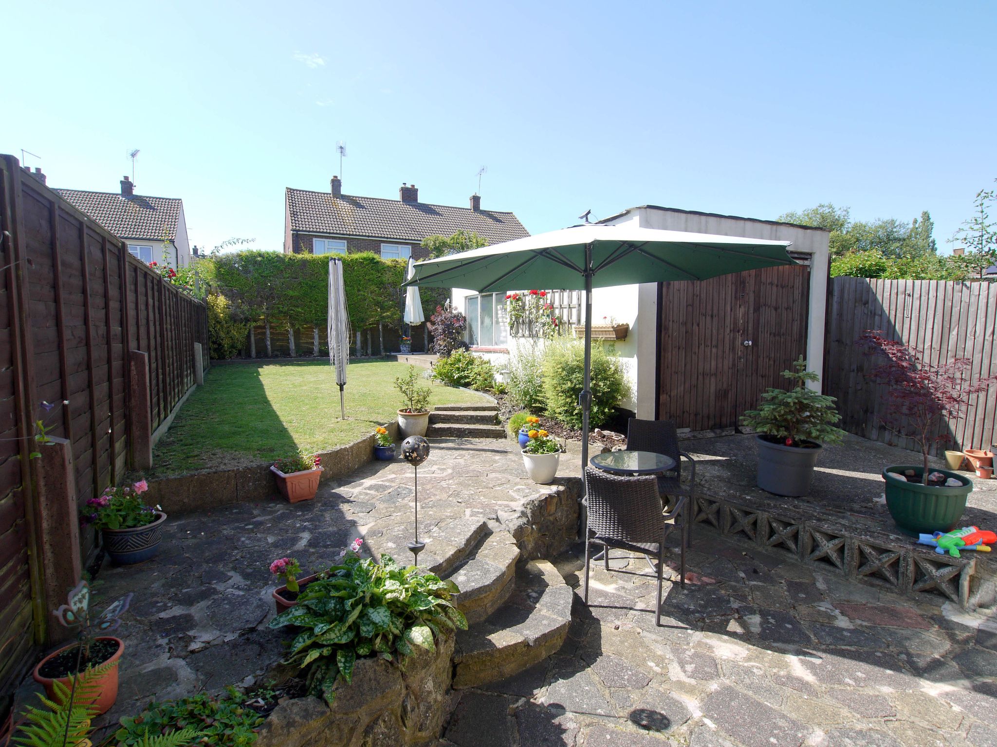 3 bedroom semi-detached house Sold in Sevenoaks - Photograph 11