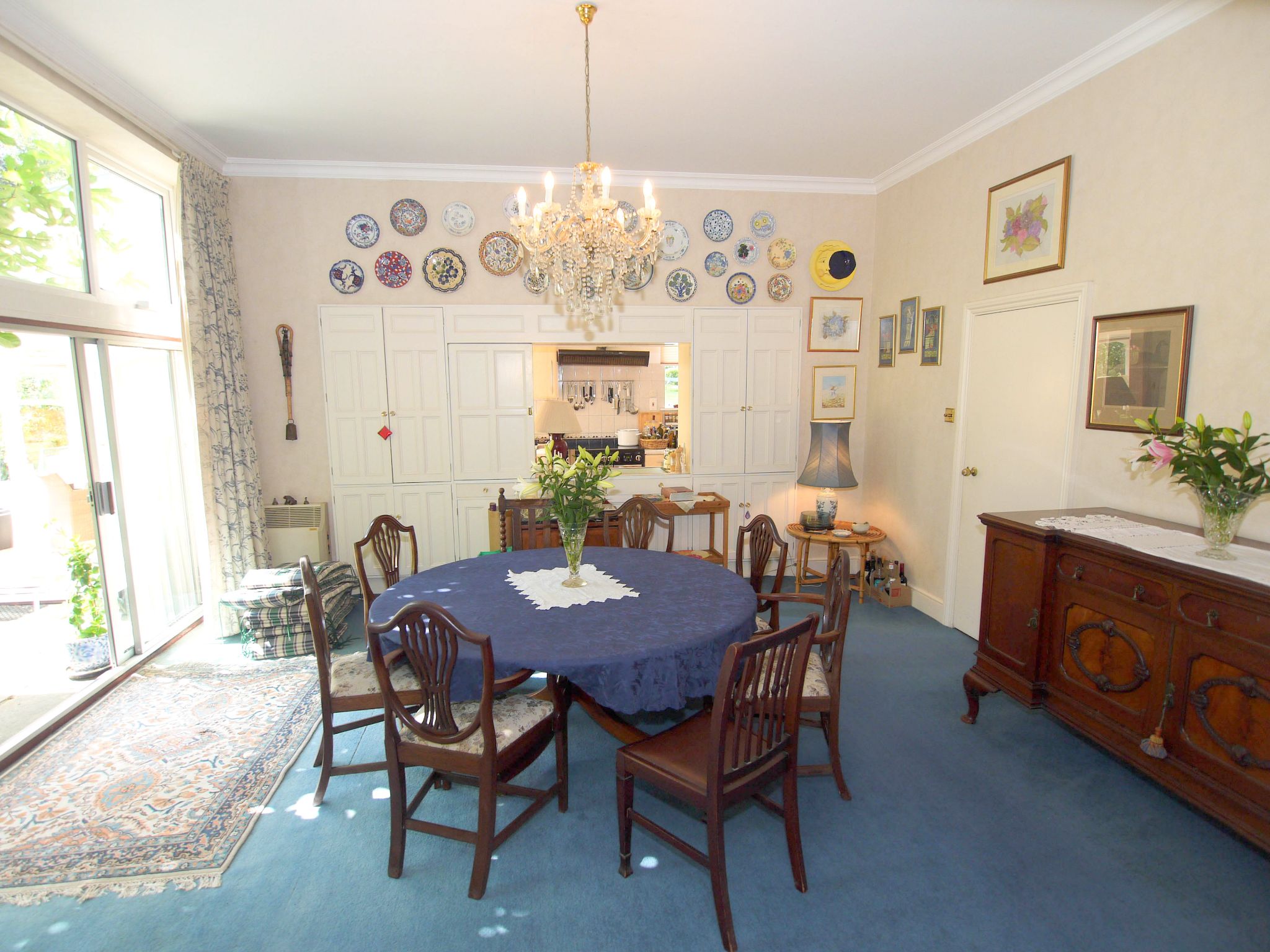 4 bedroom semi-detached house Sold in Otford - Photograph 5