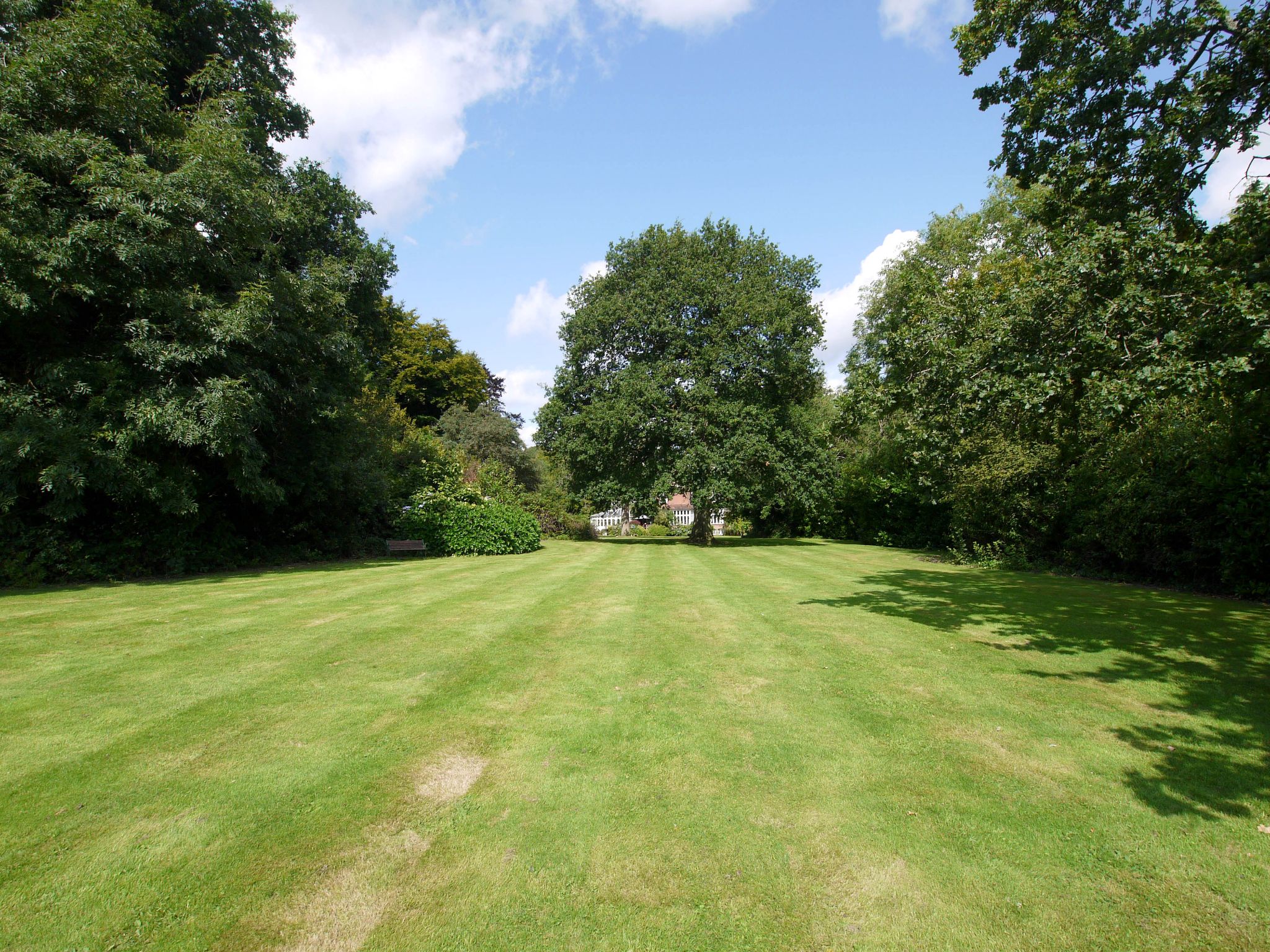 4 bedroom semi-detached house Sold in Otford - Photograph 14