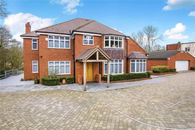 6 bedroom detached house Sold in Sevenoaks - Photograph 2