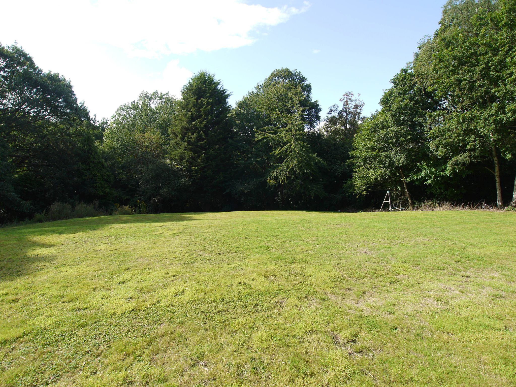 6 bedroom detached house Sold in Sevenoaks - Photograph 14